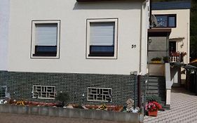 Gästehaus Rheinburgenblick